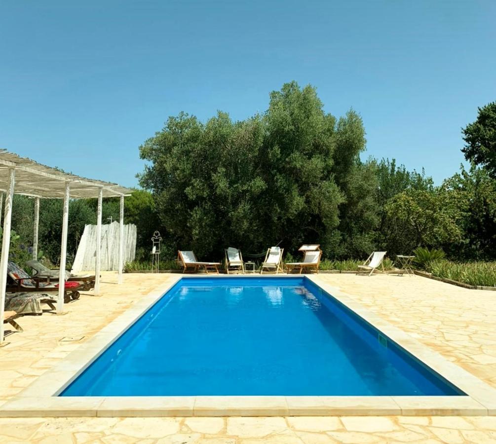 I Trulli Di Acquarossa Aparthotel Cisternino Exterior photo